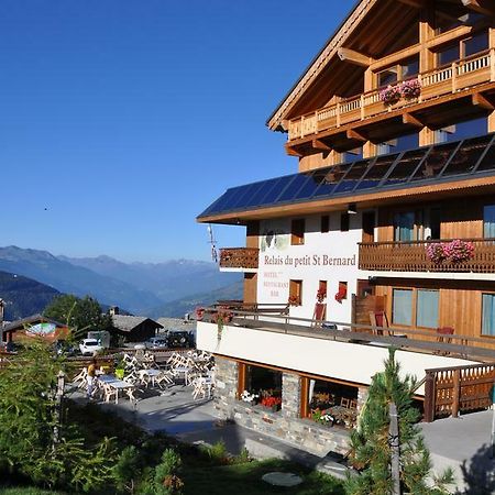 Готель Le Relais Du Petit Saint Bernard Ла-Розьєр Екстер'єр фото