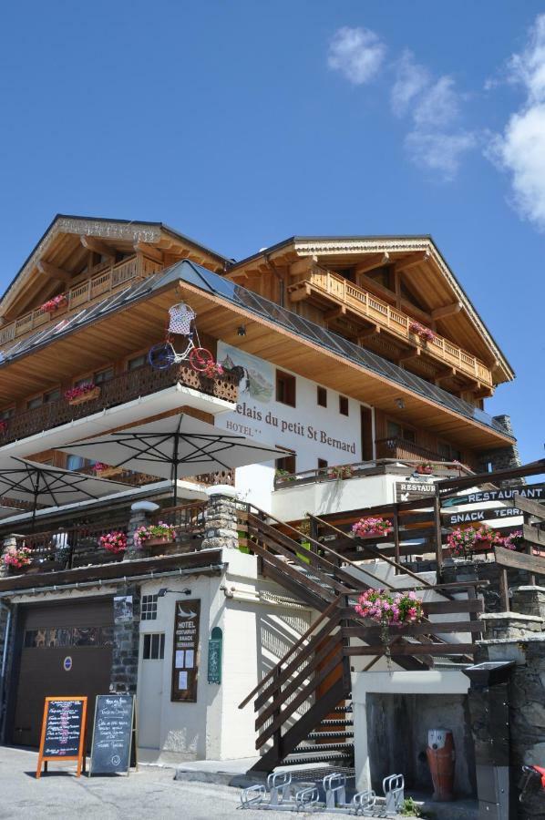 Готель Le Relais Du Petit Saint Bernard Ла-Розьєр Екстер'єр фото